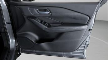 Nissan Qashqai DIG-T ACENTA PREMIUM