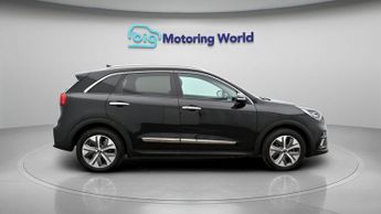 Kia Niro 4 PLUS