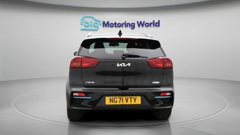 Kia Niro 4 PLUS