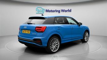Audi Q2 TFSI S LINE BLACK EDITION