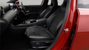 Mercedes-Benz A Class A 180 AMG LINE EXECUTIVE