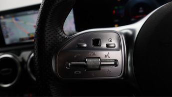 Mercedes-Benz A Class A 180 AMG LINE EXECUTIVE