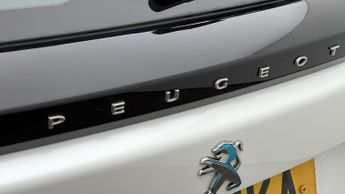 Peugeot E-2008 ACTIVE PREMIUM