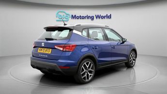 SEAT Arona ECOTSI XCELLENCE LUX DSG