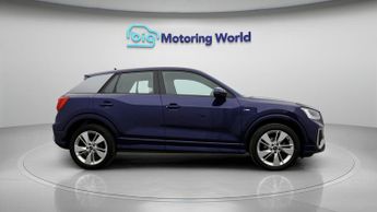 Audi Q2 TFSI S LINE