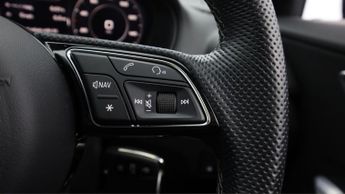 Audi Q2 TFSI S LINE