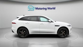 Jaguar F-PACE R-DYNAMIC S