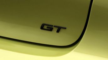 Peugeot E-208 GT PREMIUM