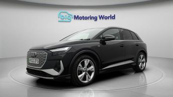 Audi Q4 e-tron S LINE