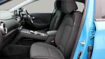 Hyundai KONA PREMIUM