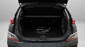 Hyundai KONA PREMIUM