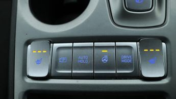 Hyundai KONA PREMIUM