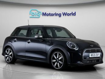 MINI Hatch COOPER EXCLUSIVE