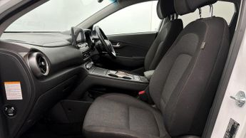 Hyundai KONA PREMIUM