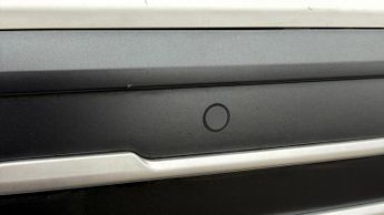 Hyundai KONA PREMIUM