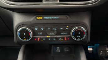Ford Kuga ST-LINE X EDITION