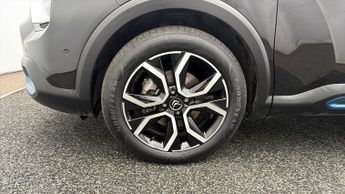 Citroen e-C4 SHINE PLUS