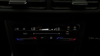 Volkswagen Taigo R-LINE TSI DSG