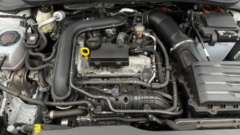 Volkswagen Taigo R-LINE TSI DSG