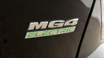 MG MG4 SE