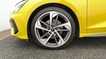 Audi A3 SPORTBACK TFSI S LINE EDITION 1