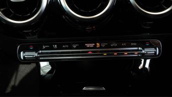 Mercedes-Benz CLA CLA 200 AMG LINE