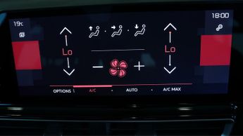 Nissan Qashqai DIG-T ACENTA PREMIUM DCT