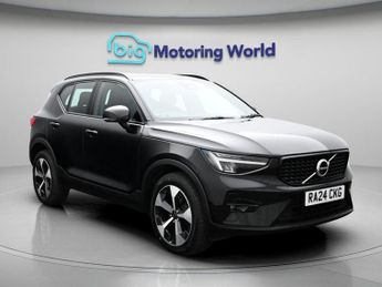 Volvo XC40 B3 PLUS