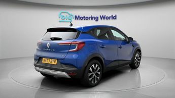 Renault Captur EVOLUTION E-TECH