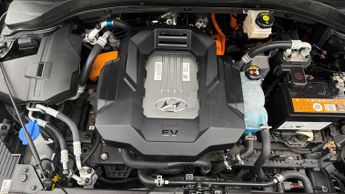 Hyundai IONIQ PREMIUM SE