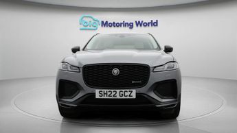 Jaguar F-PACE R-DYNAMIC BLACK