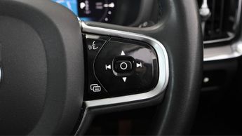 Volvo V60 RECHARGE T6 PLUS AWD