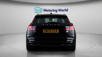 Volvo V60 RECHARGE T6 PLUS AWD