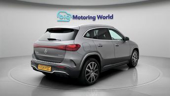 Mercedes-Benz EQA EQA 350 4MATIC AMG LINE EXECUTIVE