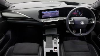 Vauxhall Astra ULTIMATE