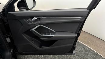 Audi Q3 SPORTBACK TFSI S LINE