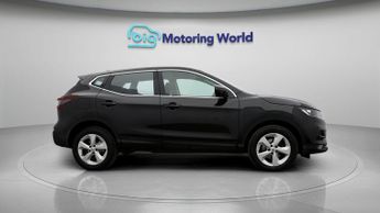 Nissan Qashqai DIG-T ACENTA PREMIUM DCT