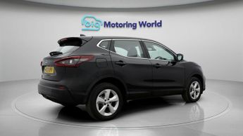 Nissan Qashqai DIG-T ACENTA PREMIUM DCT