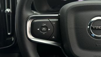 Volvo XC40 RECHARGE PLUS