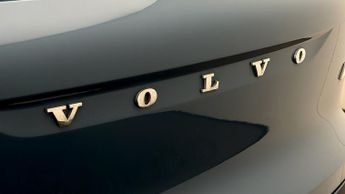 Volvo XC40 RECHARGE PLUS