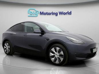 Tesla Model Y LONG RANGE AWD