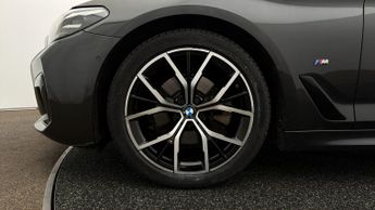 BMW 5 Series 520D M SPORT