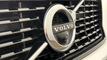 Volvo XC40 RECHARGE T5 R-DESIGN