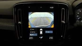 Volvo XC40 RECHARGE T5 R-DESIGN