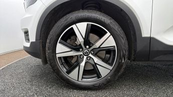 Volvo XC40 RECHARGE T5 R-DESIGN