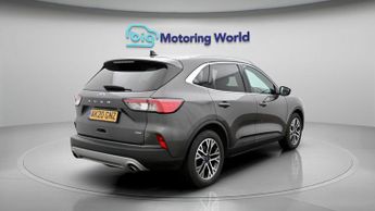Ford Kuga TITANIUM