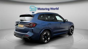 BMW iX3 M SPORT PRO