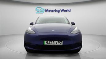 Tesla Model Y BASE