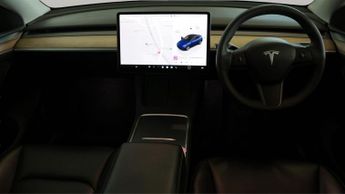 Tesla Model Y BASE