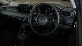 Honda HR-V I-MMD ELEGANCE